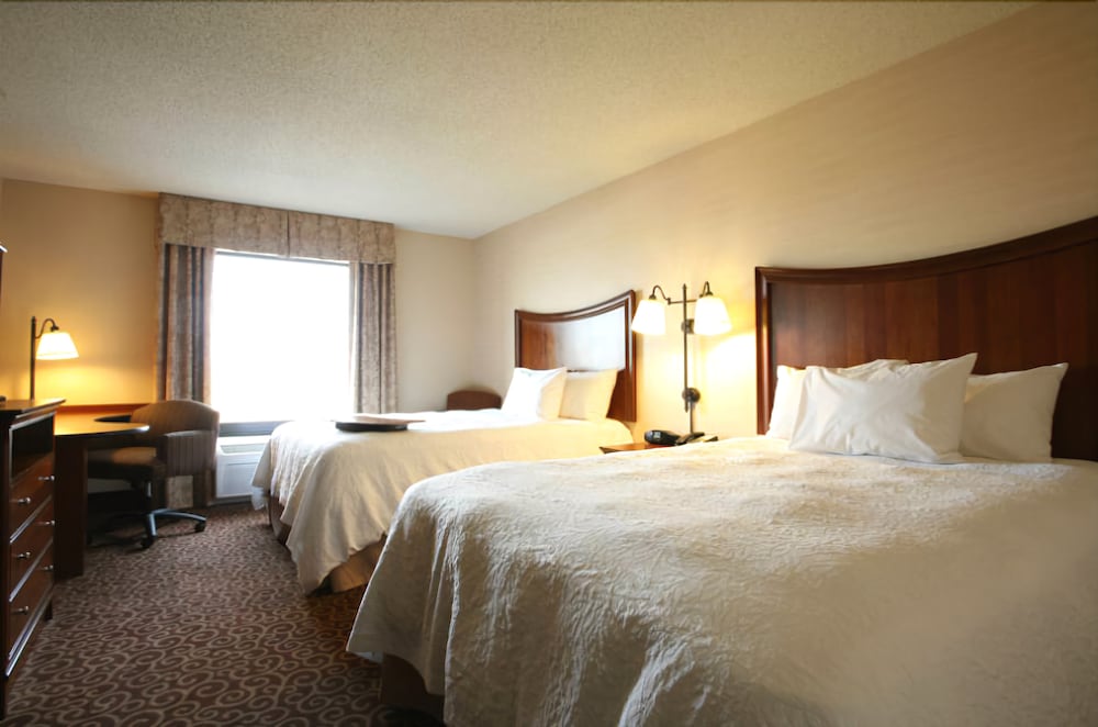 Hampton Inn By Hilton Sheridan - photo 11