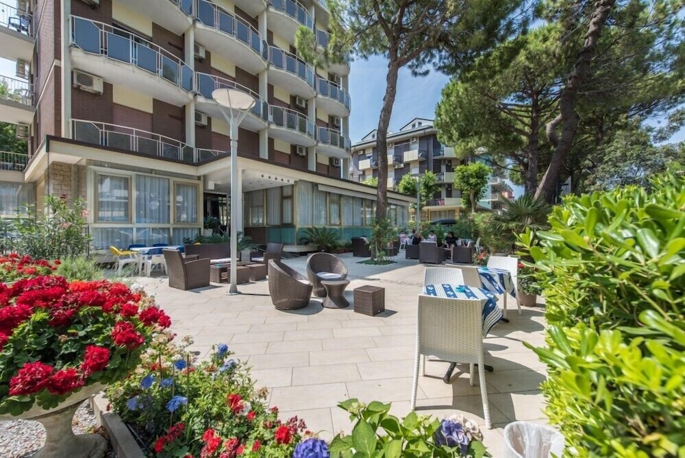 Hotel Palladio - last minute hotel in Cervia