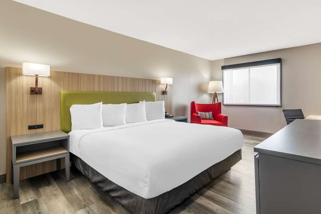 Country Inn & Suites by Radisson Atlanta Airport South GA - photo 12