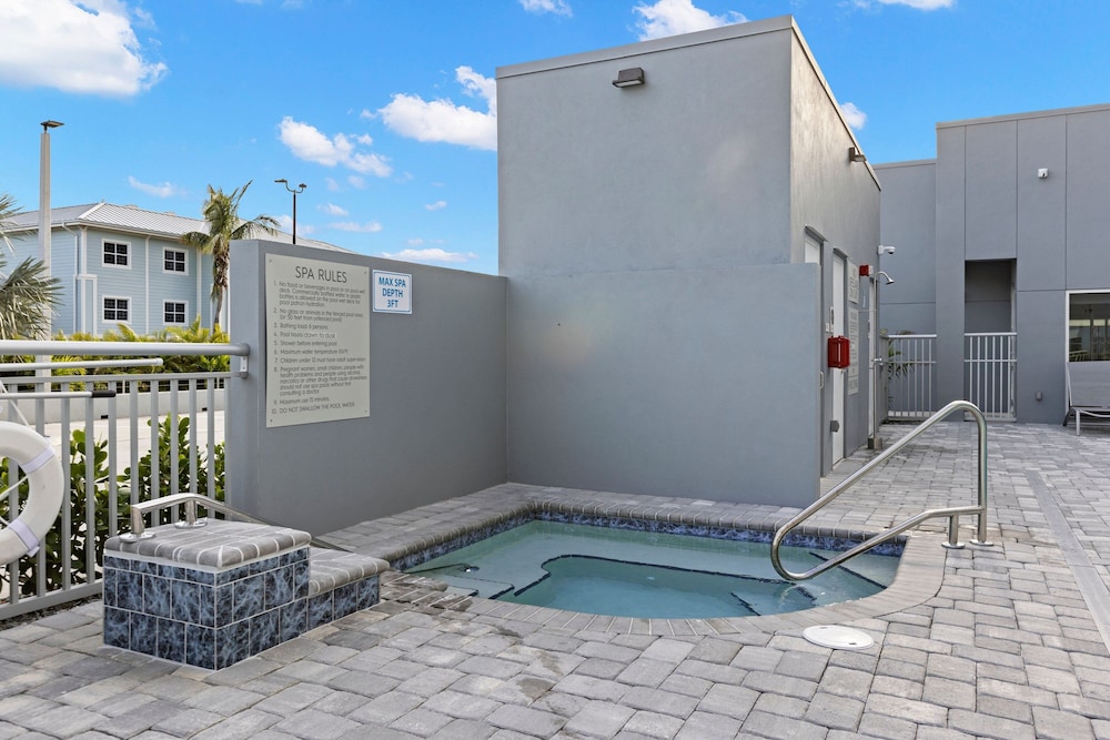 TownePlace Suites by Marriott Cape Canaveral Cocoa Beach - photo 61