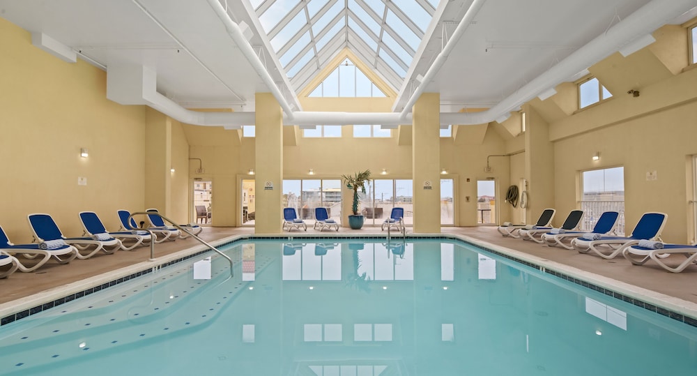 Bonita Beach Hotel - photo 22