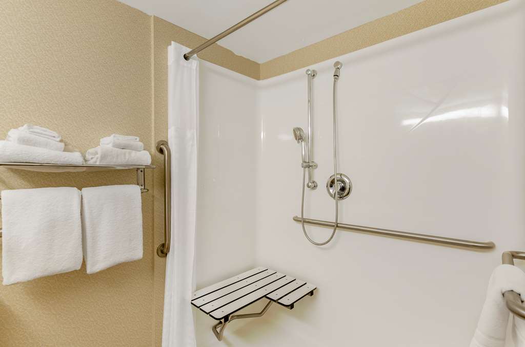 Best Western North Roanoke - photo 20