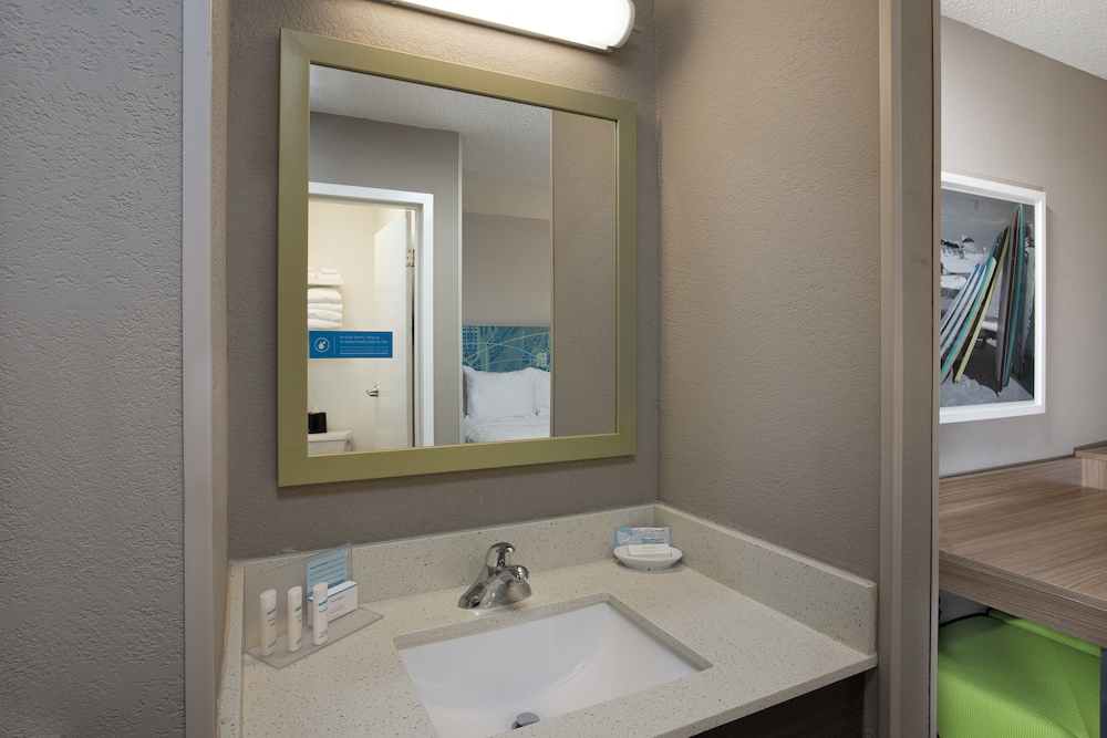 Hampton Inn Hilton Head - photo 25