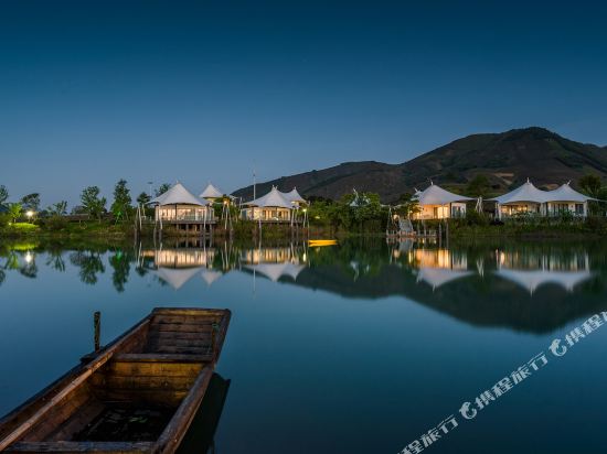 Campsort Xilong Chagu Resort — 4-Star Luxury Hotel in Huzhou, People's Republic of China