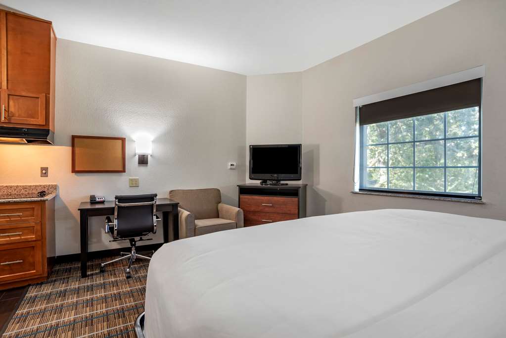 MainStay Suites Denham Springs Baton Rouge East - photo 23