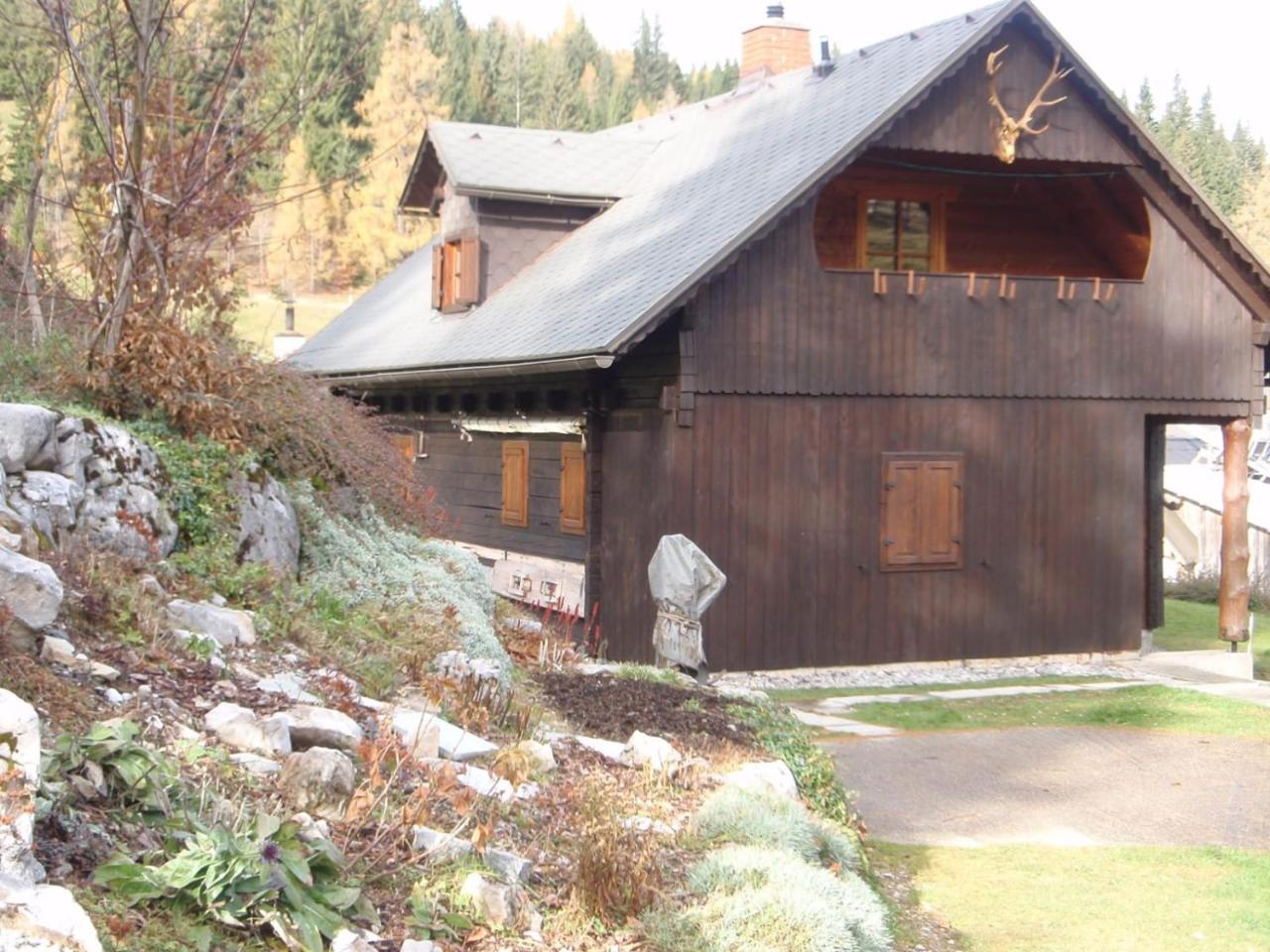 Almhutte Seeberg - carbon neutral hotel in Turnau