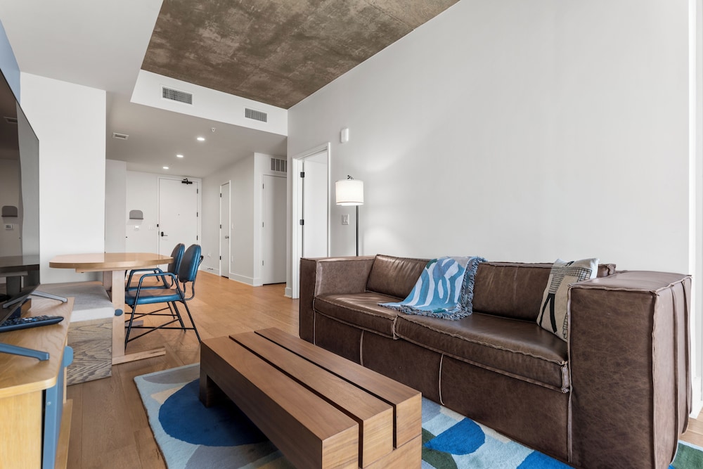 Austin Condo Hotel - photo 602