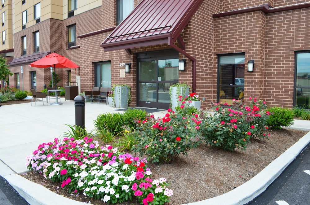 Towneplace Suites by Marriott Harrisburg West Mechanicsburg - photo 60