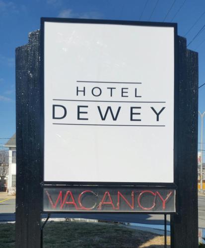 Hotel Dewey - photo 35