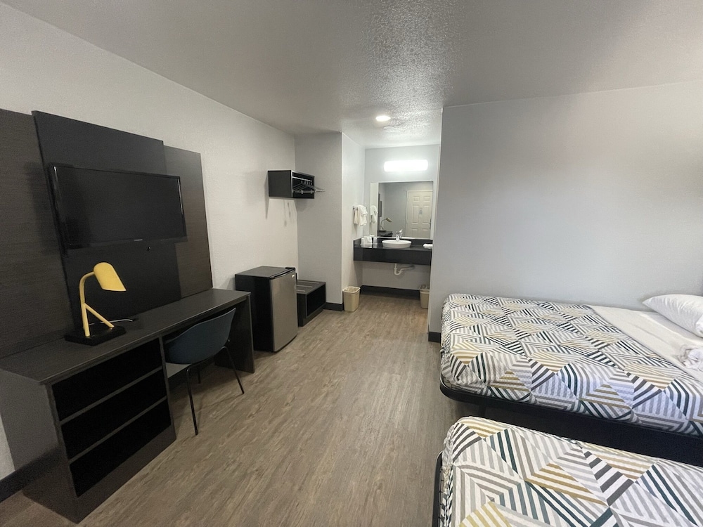 Motel 6 Denton Tx Unt - photo 3