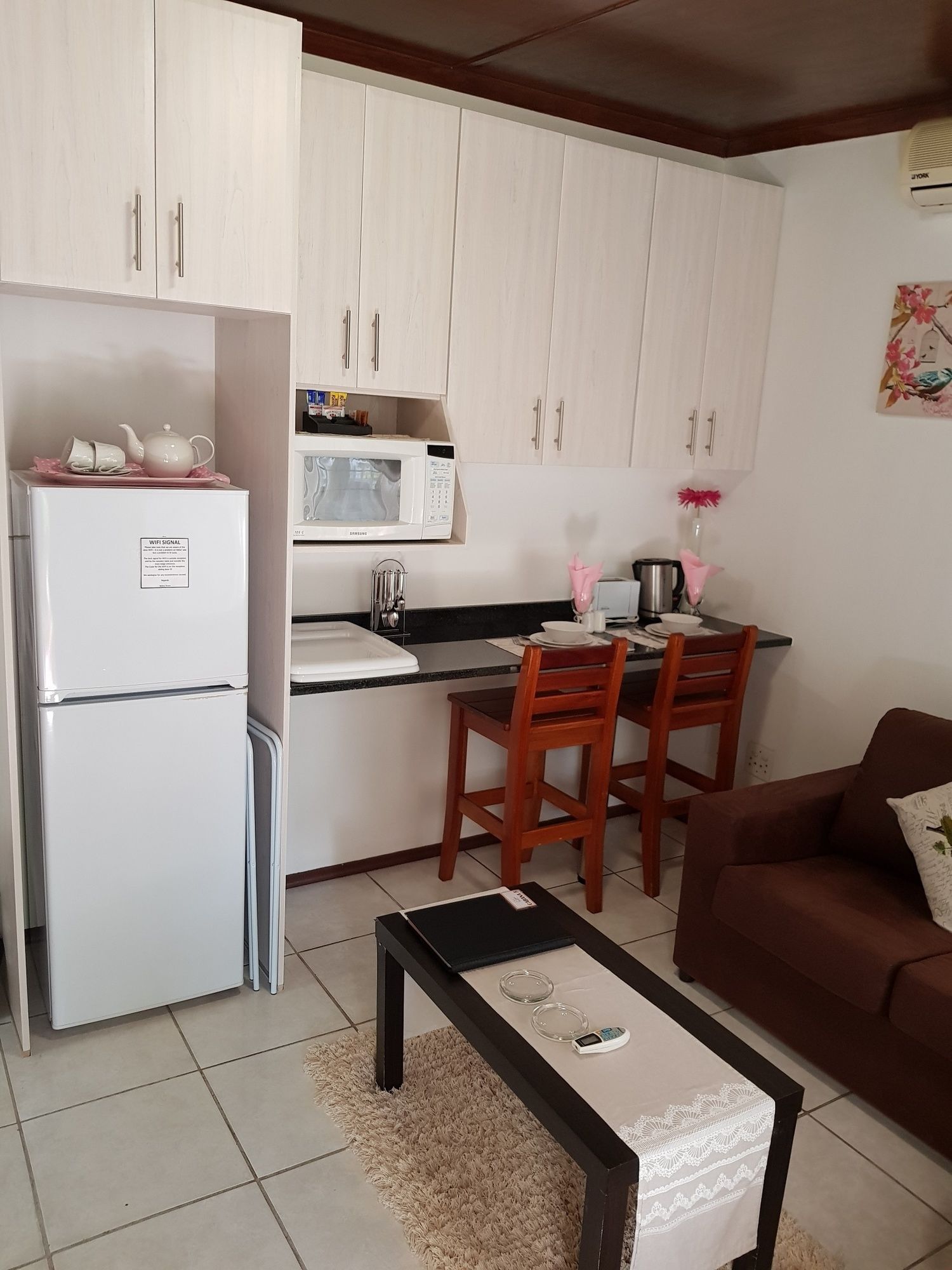 Ndiza Lodge & Cabanas