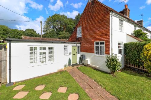 Meadow View - carbon neutral hotel in Hailsham