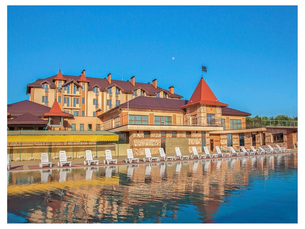 Zolota Gora Hotel Rancho — 4-Star Luxury Hotel in Uzhgorod, Ukraine