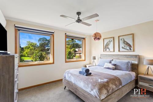 Private Family Home Near North Facing Beach — 4-Star Luxury Hotel in Cowes, Australia