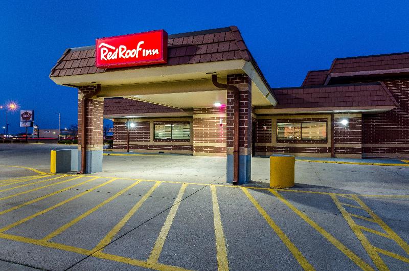 Red Roof Inn & Conference Center Wichita Airport - photo 3