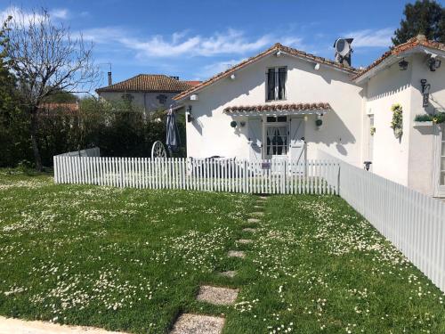 Gîte des Lavandes - last minute hotel in Unknown City
