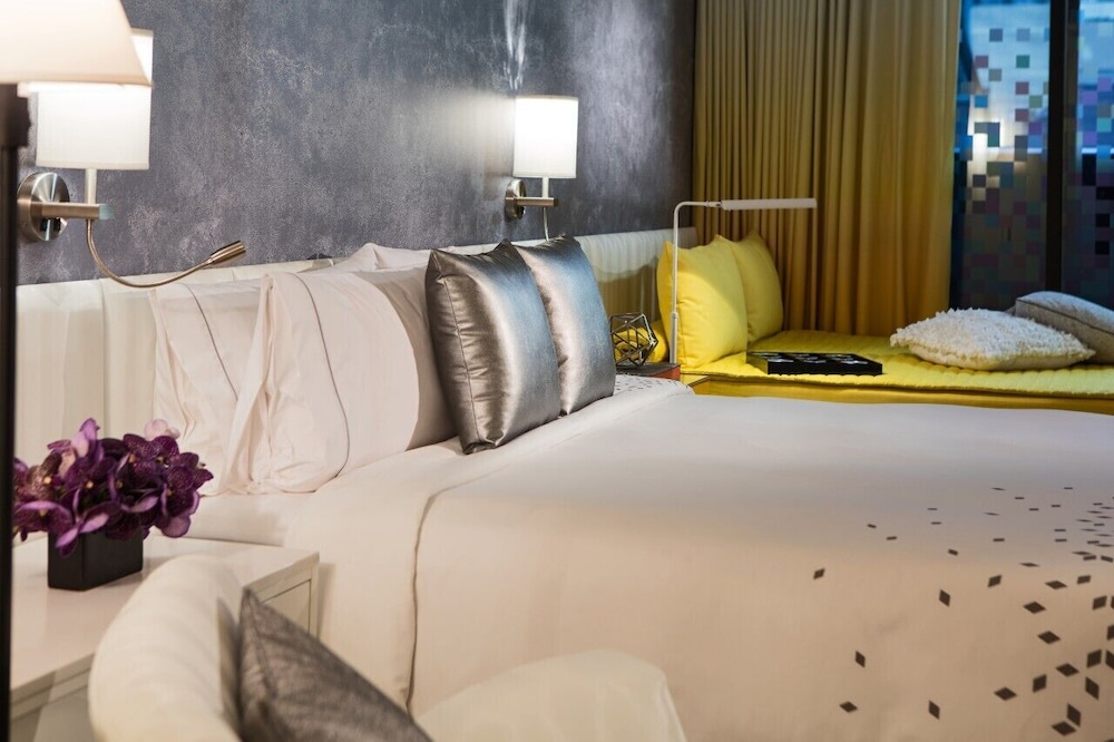 Renaissance New York Times Square by Marriott - photo 3