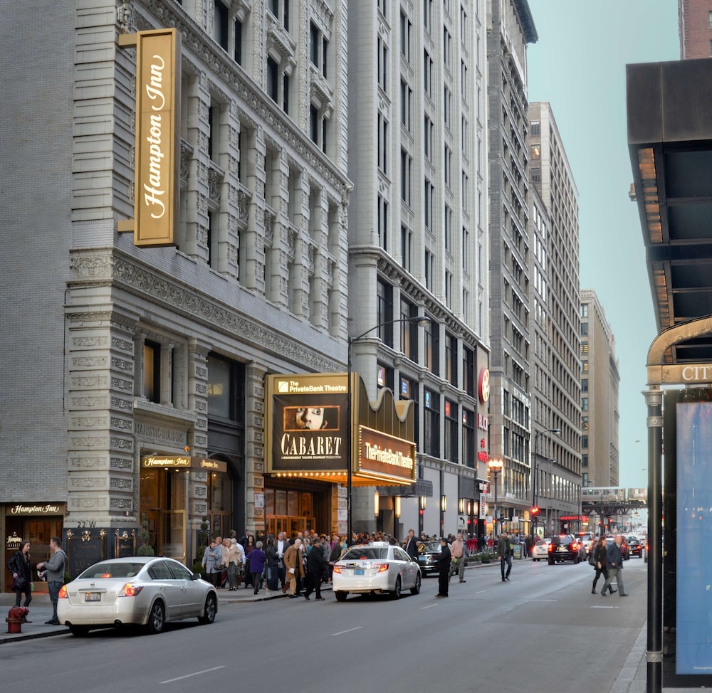 Hampton Inn Majestic Chicago Theatre District - photo 35