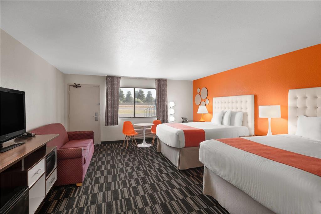 Howard Johnson by Wyndham Modesto Ceres - photo 23
