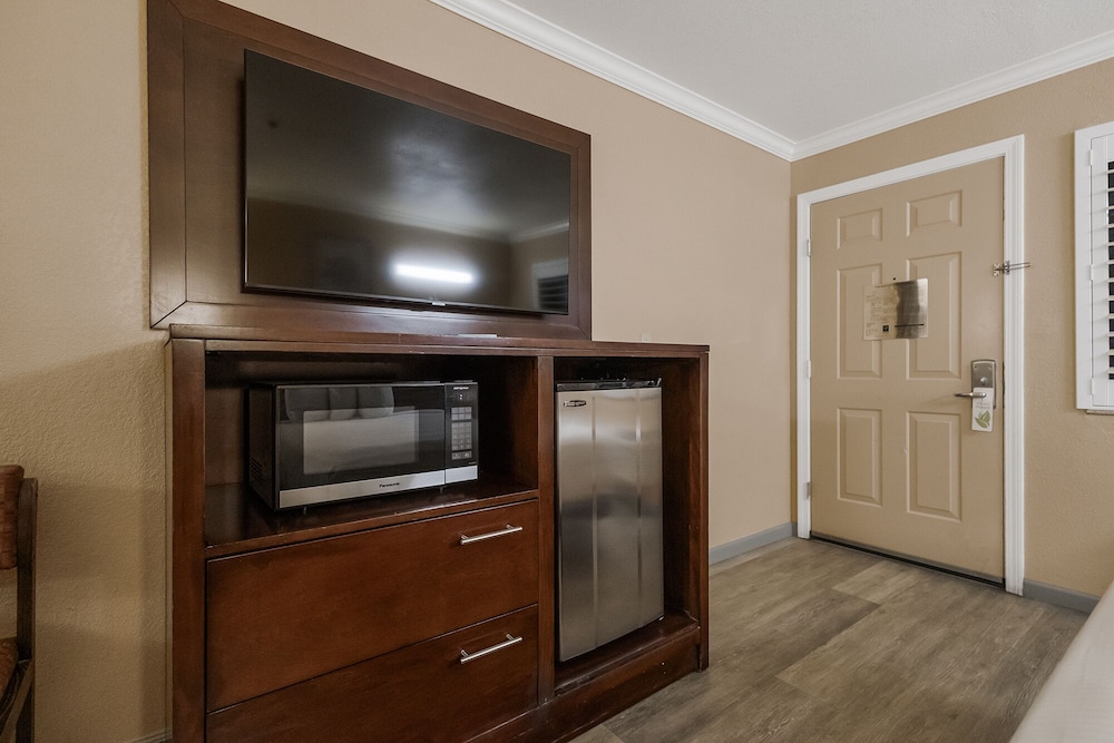 Country Inn Sonora - photo 35