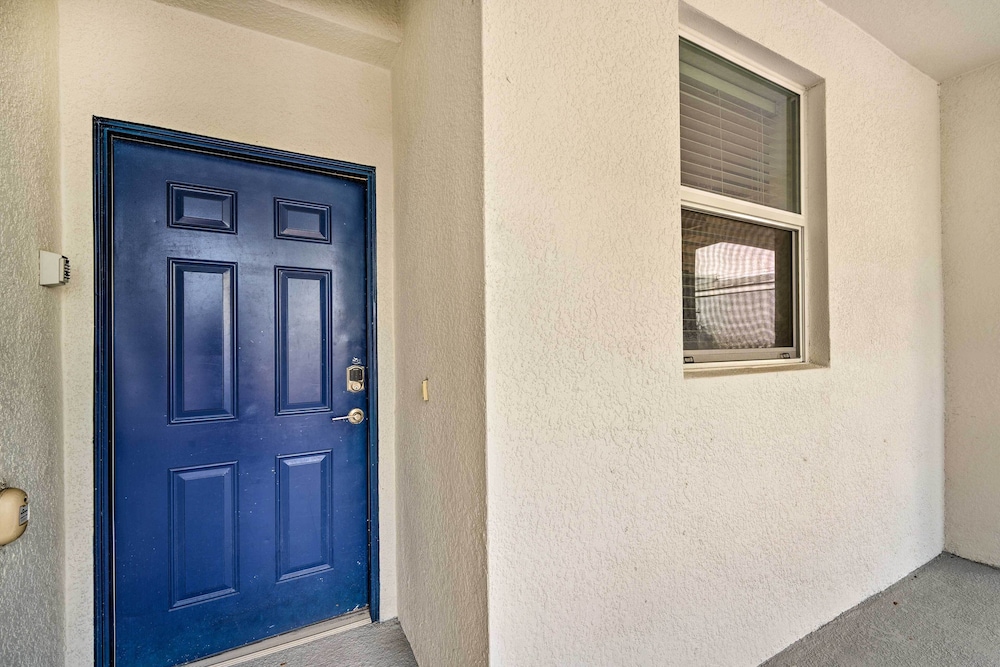 Resort Getaway w Patio: 6 Mi to Disney Parks - photo 7