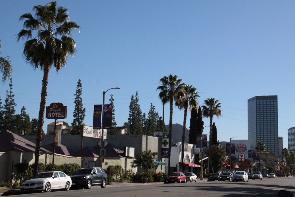 El Royale Hotel Near Universal Studios Hollywood - photo 46