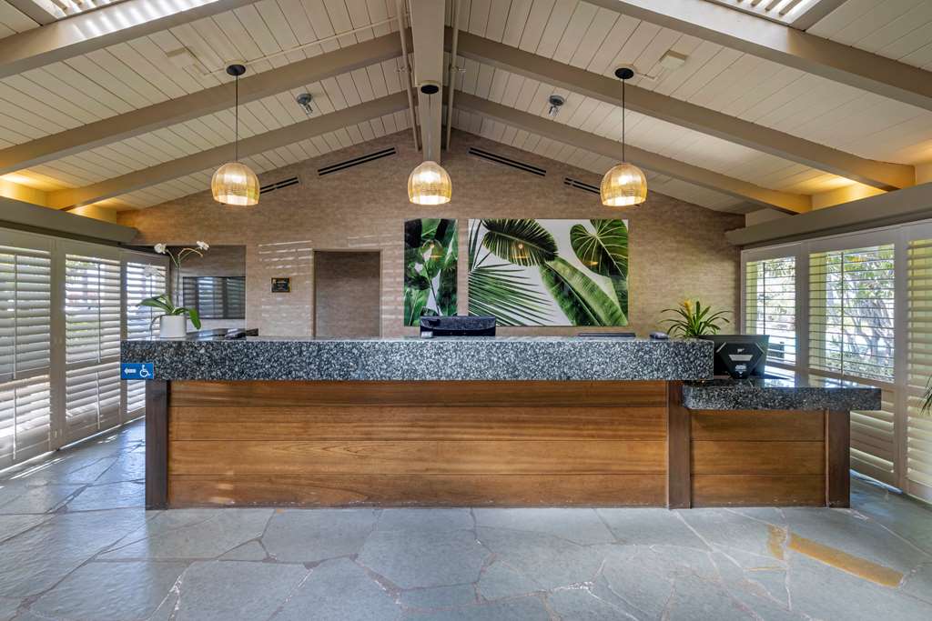 Best Western Plus Island Palms Hotel & Marina - photo 2