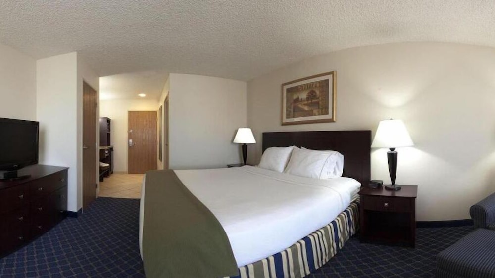Holiday Inn Express Hotel & Suites Torrington by IHG - photo 8