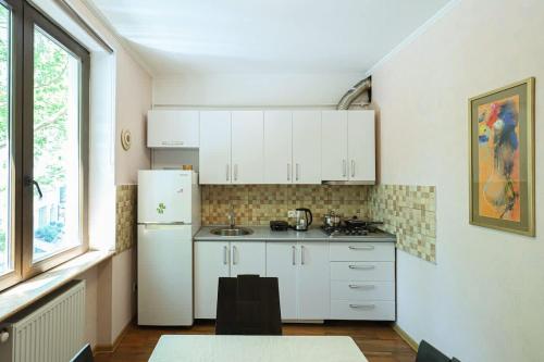 Cozy Apt near Vake Park By Wehost