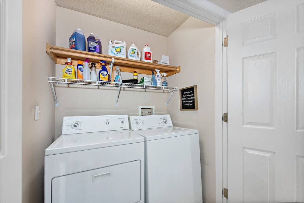 Beautiful Townhome 11 Minutes To Downtown Kansas City Mo - photo 15