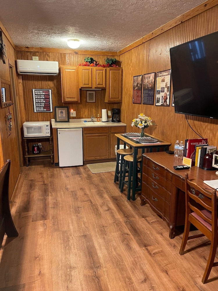 Mountain Aire Cottages & Inn - photo 39