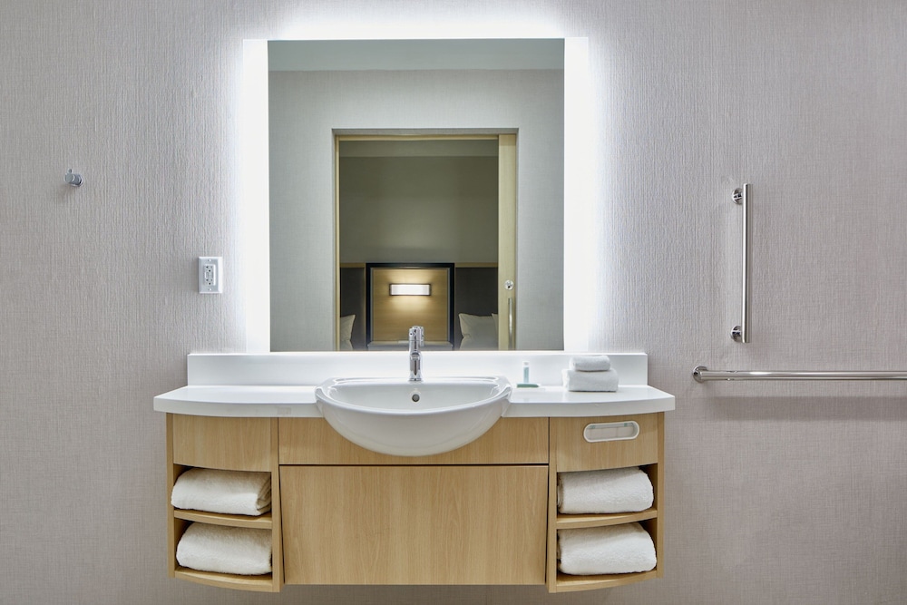 SpringHill Suites by Marriott Jacksonville Beach Oceanfront - photo 37