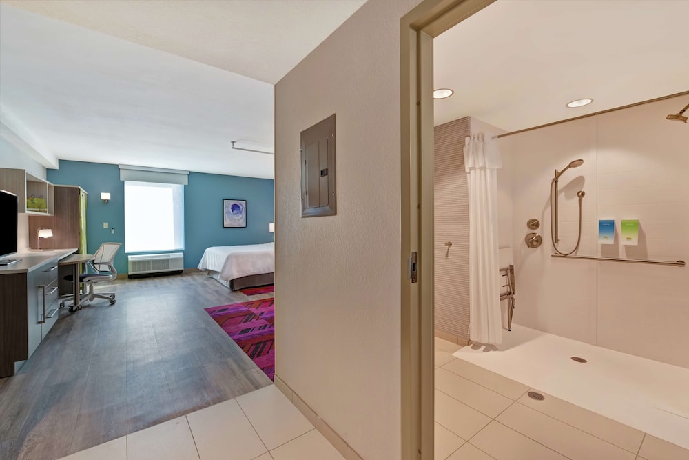Home2 Suites by Hilton West Palm Beach Airport FL - photo 26