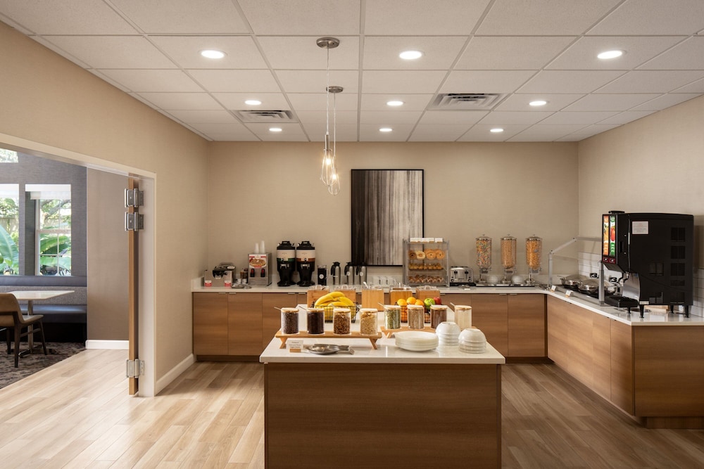 Residence Inn by Marriott Orlando East UCF Area - photo 45