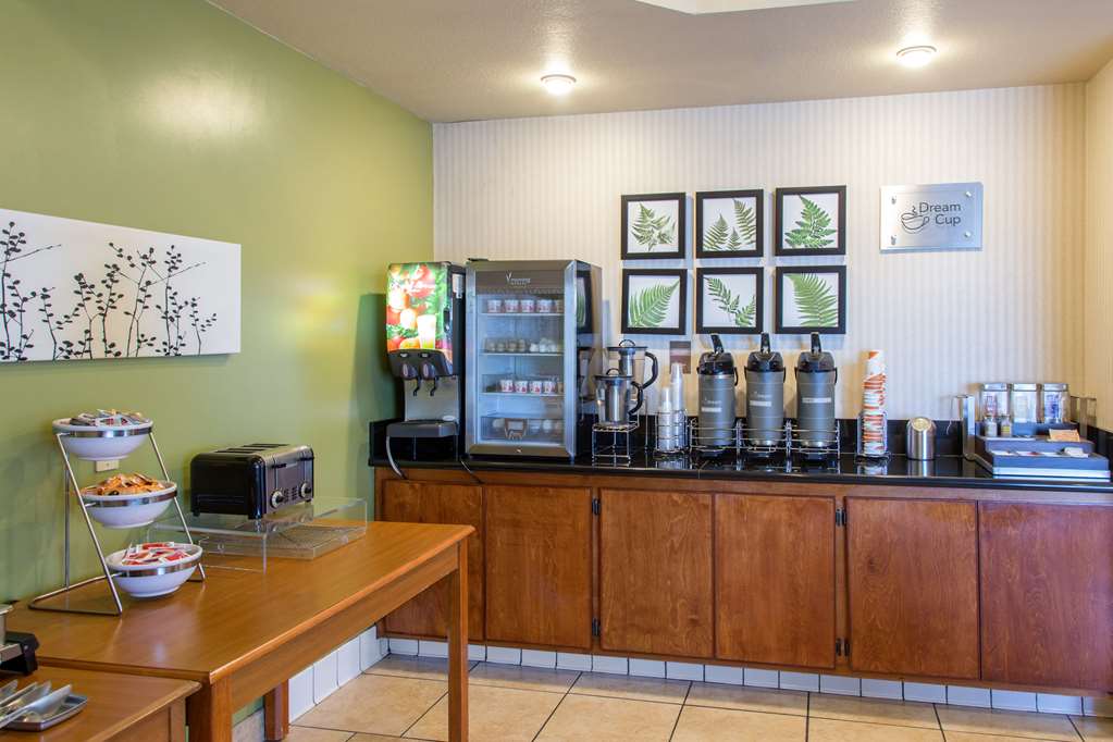 Sleep Inn & Suites Bakersfield North - photo 26
