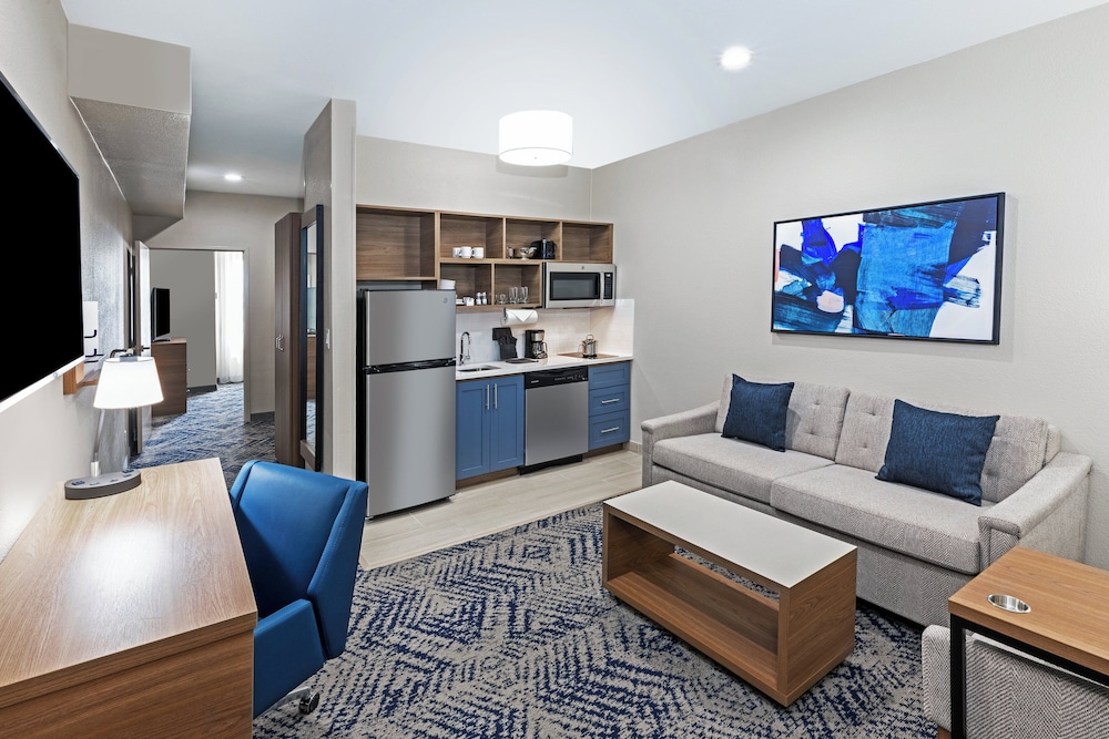 Candlewood Suites DFW Airport North Irving by IHG - photo 12