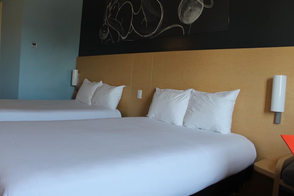 Ibis Culiacan
