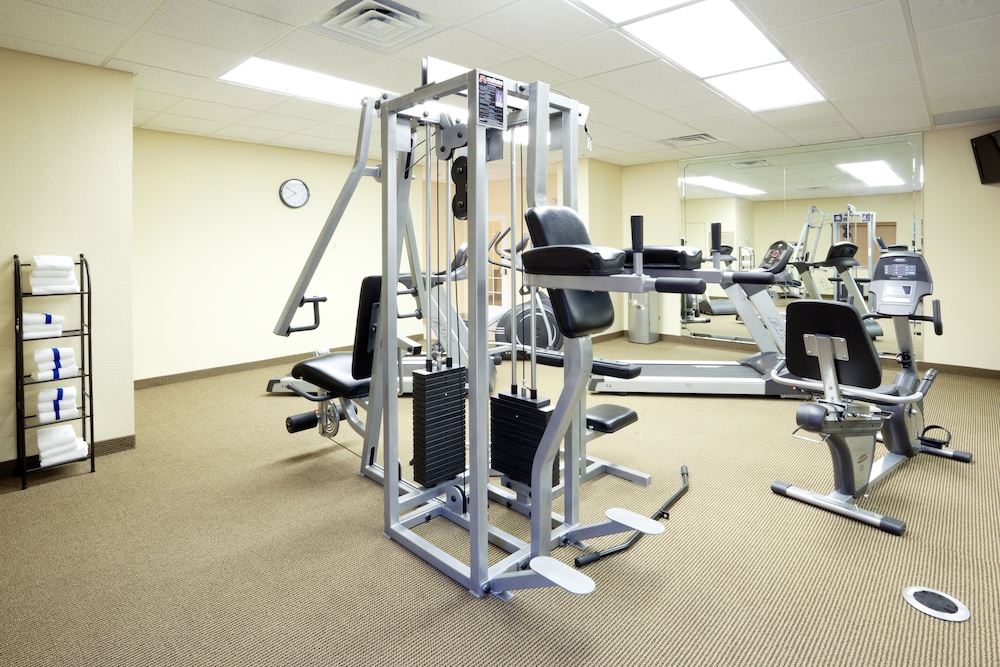 Candlewood Suites San Antonio Downtown by IHG - photo 17
