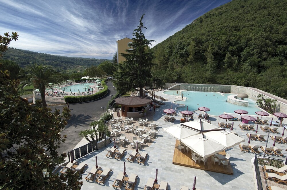 Complesso Termale Vescine - last minute hotel in Castelforte