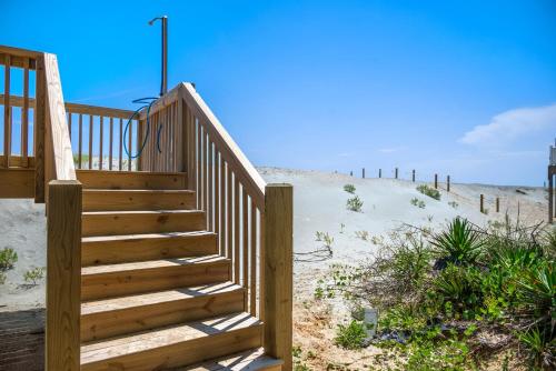 A Pirate's Paradise by Oak Island Accommodations - photo 46