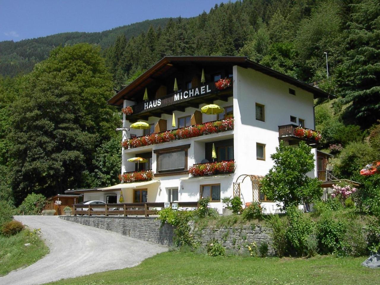 Michael — 4-Star Luxury Hotel in Oetz, Austria