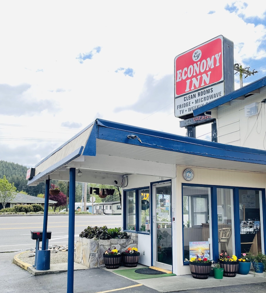 Economy Inn Reedsport - photo 14