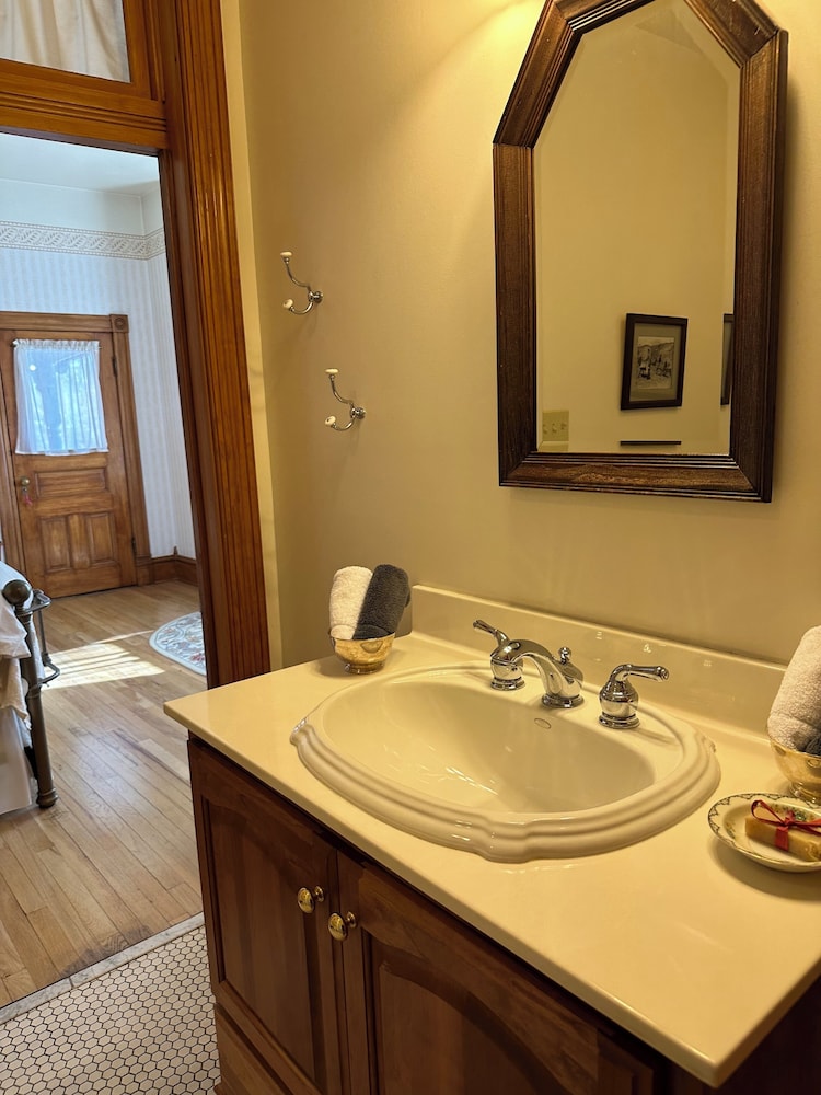 Gable House Bed and Breakfast Inn - photo 53