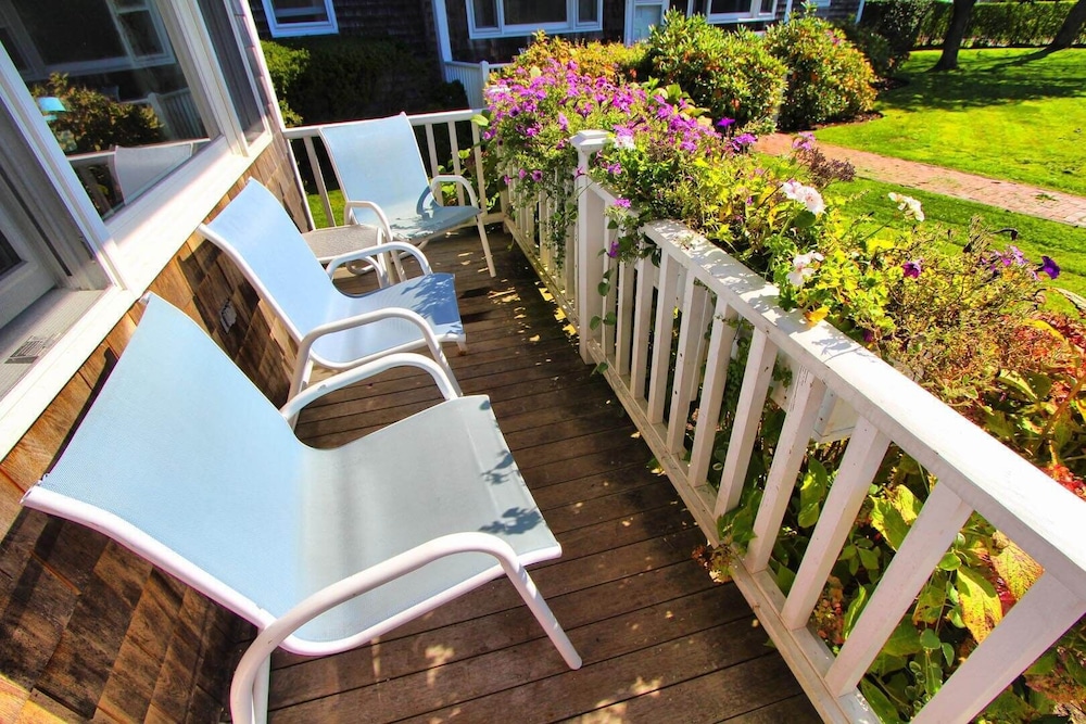 Brant Point Courtyard - photo 20