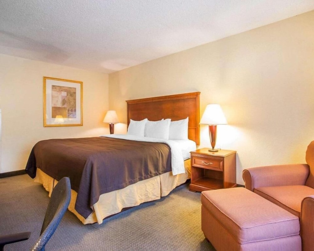 Budgetel Inn & Suites Atlanta - photo 12