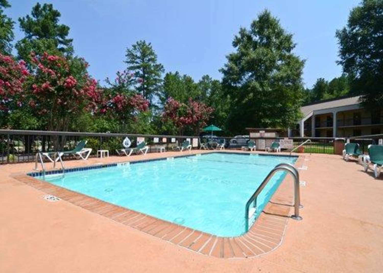 Quality Inn Chapel Hill University Area - photo 16