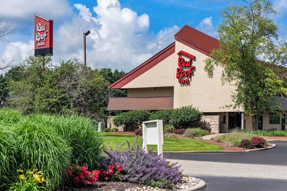 Red Roof Inn Indianapolis North College Park - photo 28