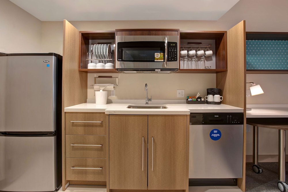 Home2 Suites by Hilton Carmel Indianapolis - photo 18