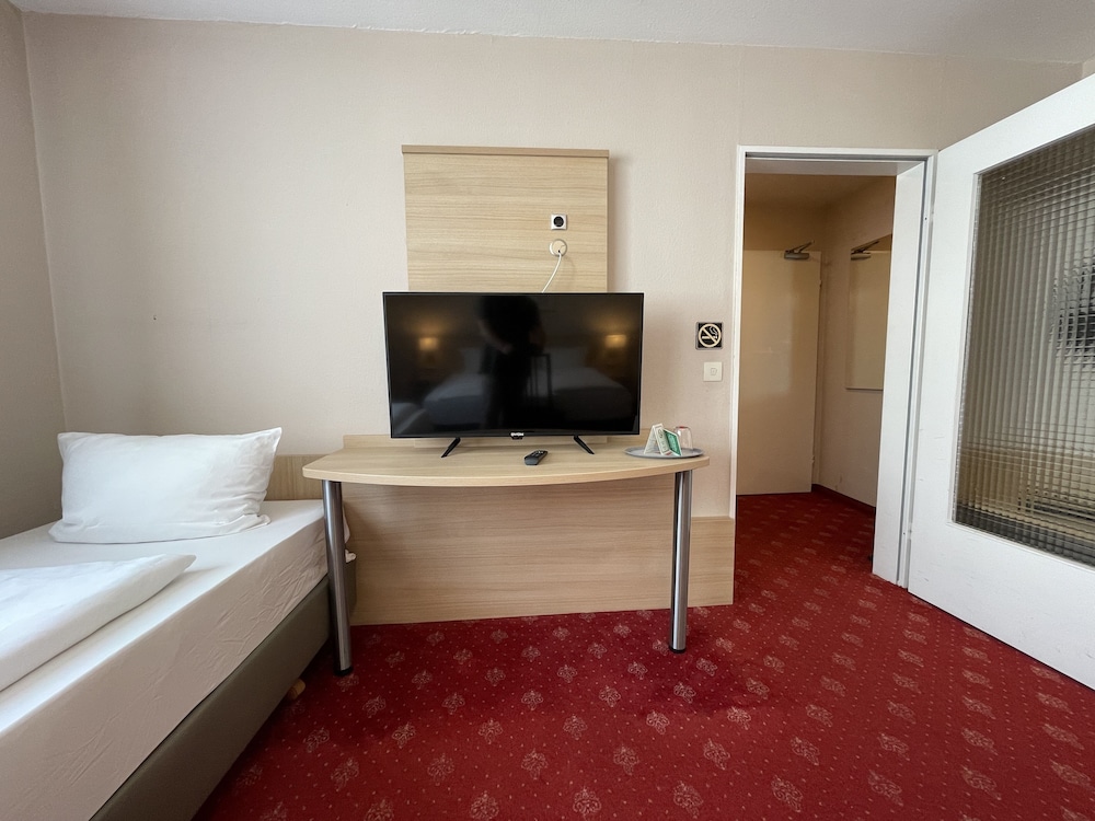 Hotel Hafner Self Check In — Stuttgart — photo 5