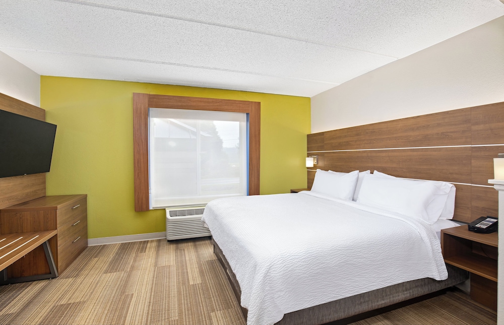 Holiday Inn Express Hotel and Suites Kings Mountain by IHG - photo 3